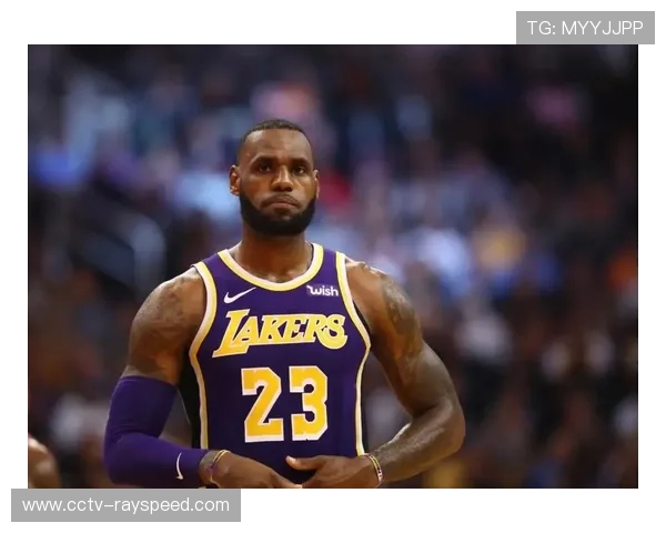 詹姆斯开启第23个赛季 湖人主场迎战勇士展开新篇章